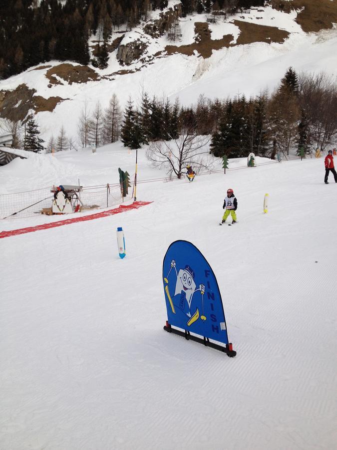 Gasthaus Zum Sternen Andermatt Esterno foto